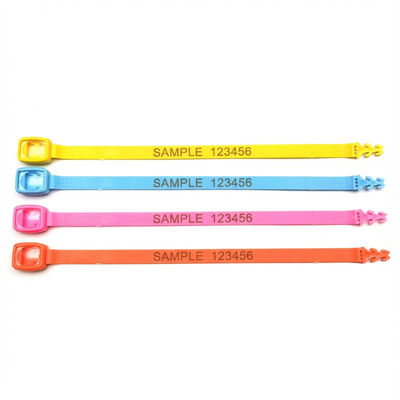 Sicherung der Fracht mit unserem Anweisungslogistik-Plastiksiegel Gesamtlänge 222 mm